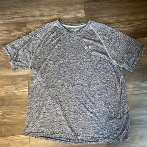 Men’s Under Armor t-shirt, size 2XL, blue speckled, good condition